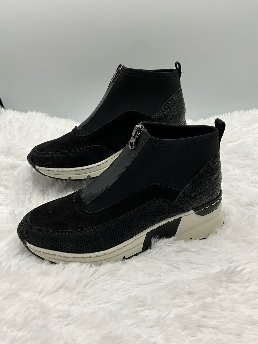 Rieker Sneaker Boots Size 7.5 Black and White Zipped Front Never Worn
